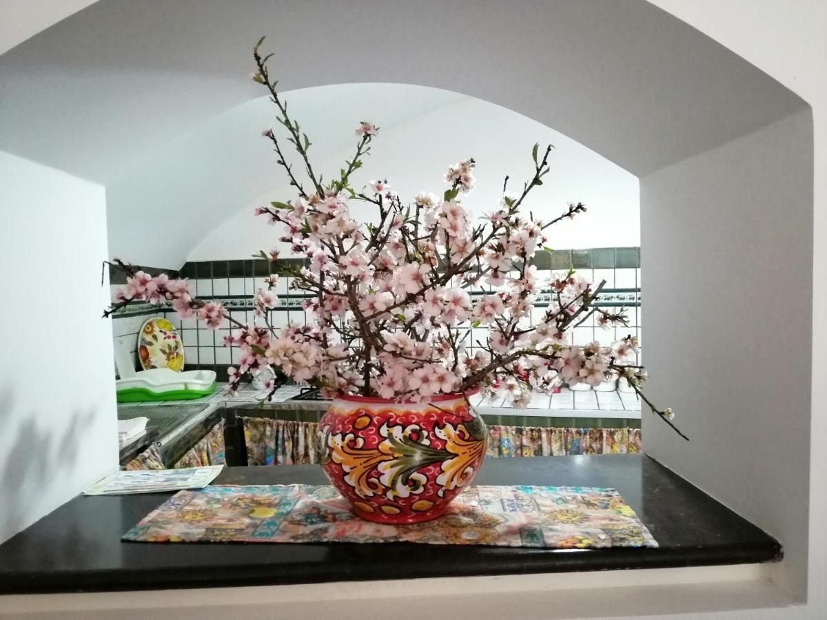 La Casa Di Sveva Apartment Ragusa Ngoại thất bức ảnh